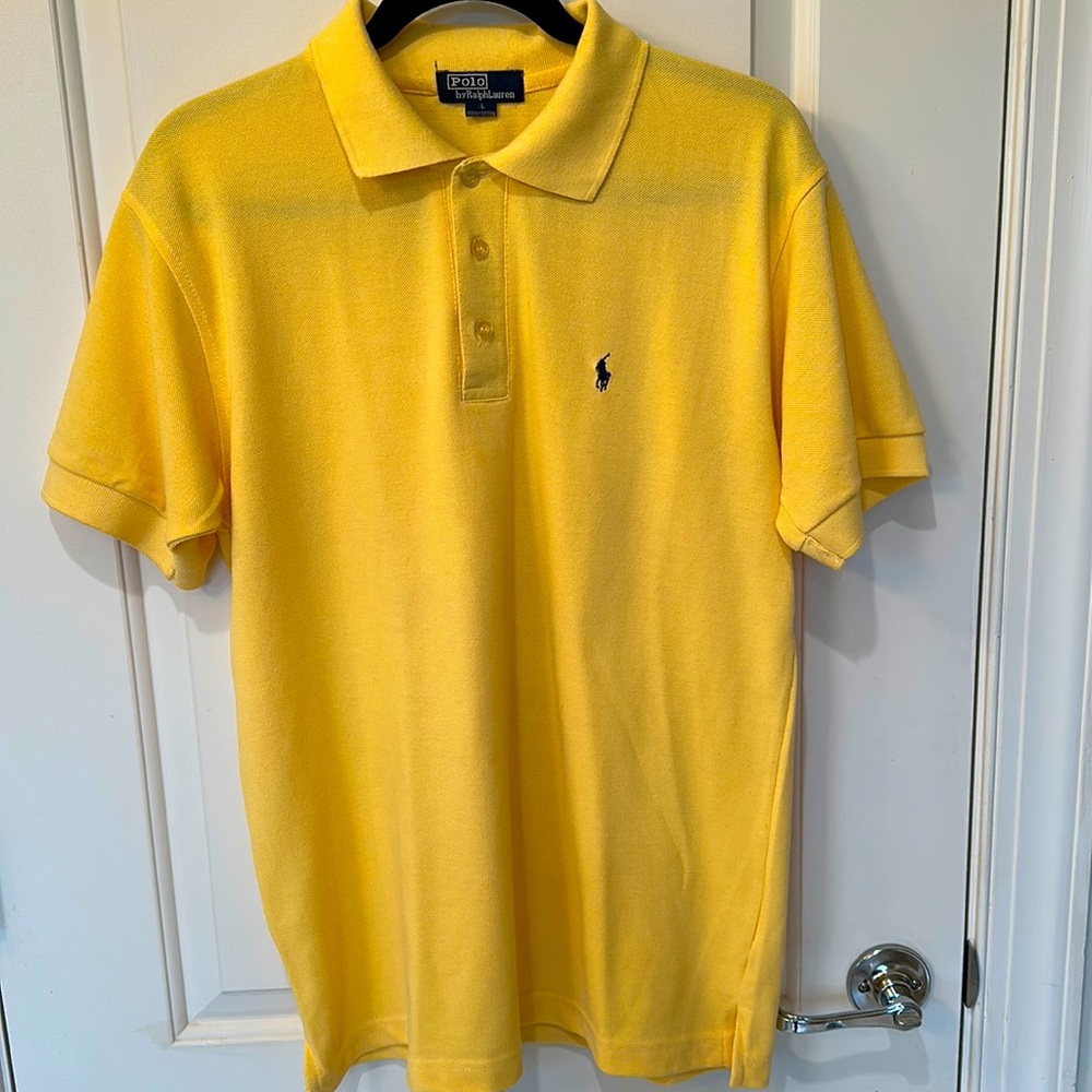 Polo Ralph Lauren. Size XL. Light yellow
